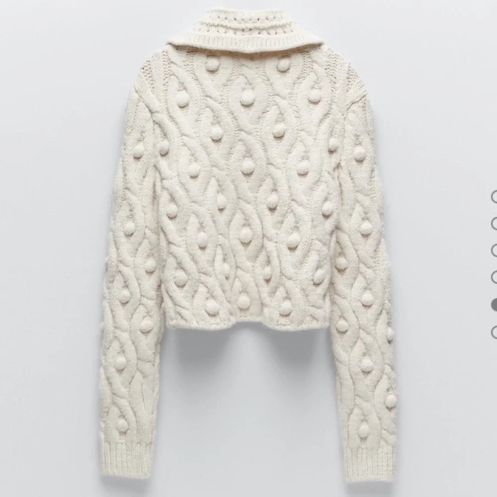 Cozy Cable Knit Button-Front Cream Sweater - Picture 5 of 12